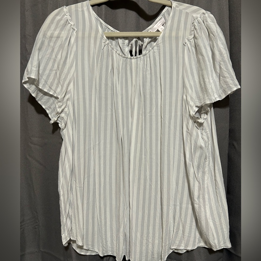 Woman’s Gray Striped White Blouse